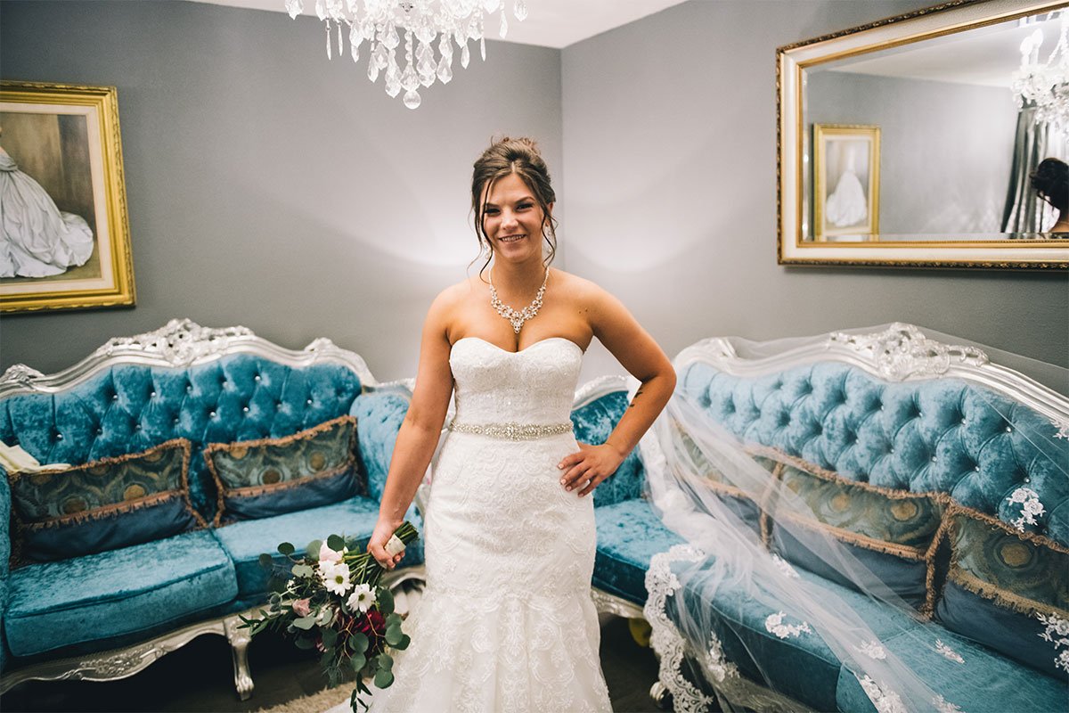 Bridal Suite Room at The Vista on Seward Hill