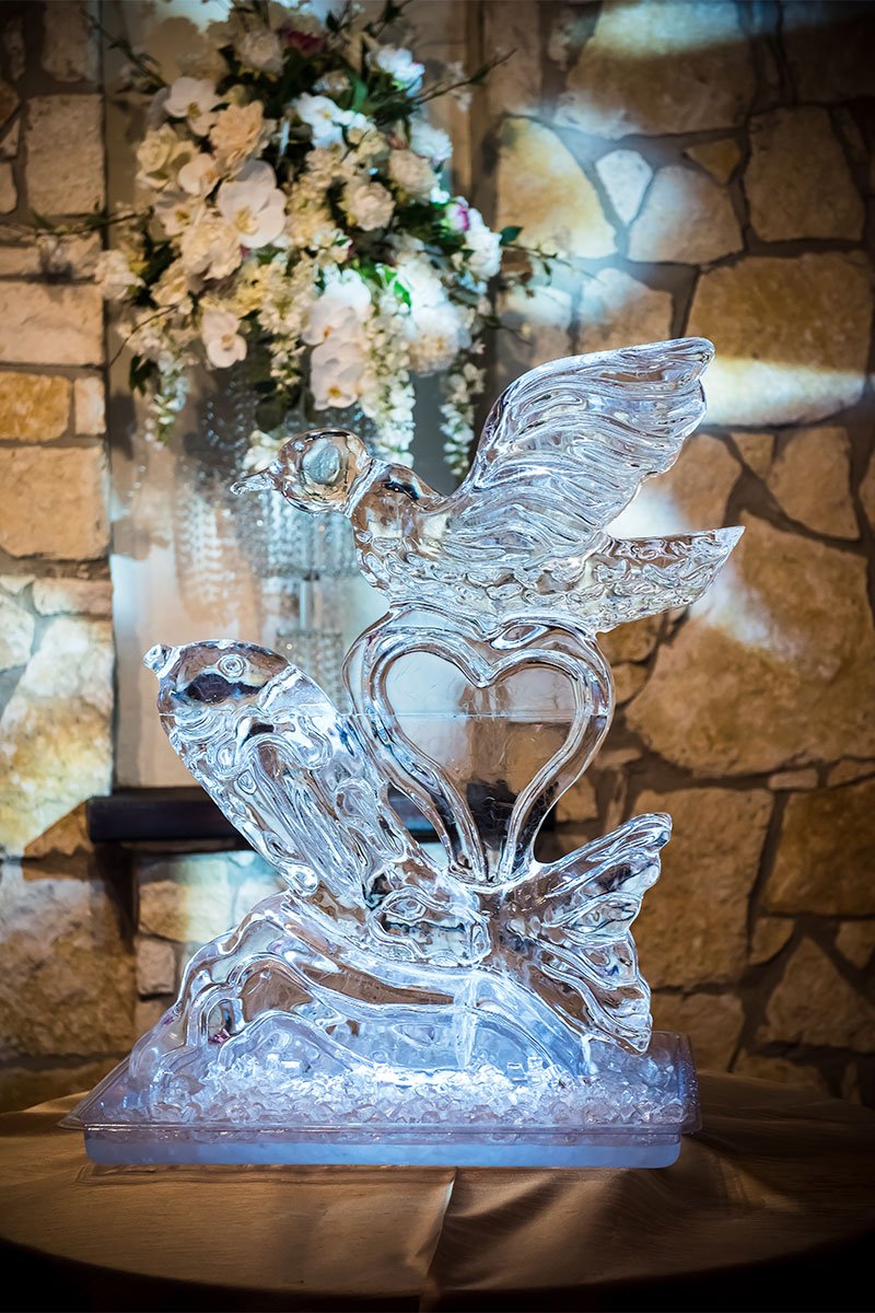 Special Touches for Weddings at The Vista on Seward Hill