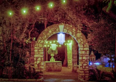 Weddings are fabulous in the beautiful outdoor gardens of The Vista on Seward Hill