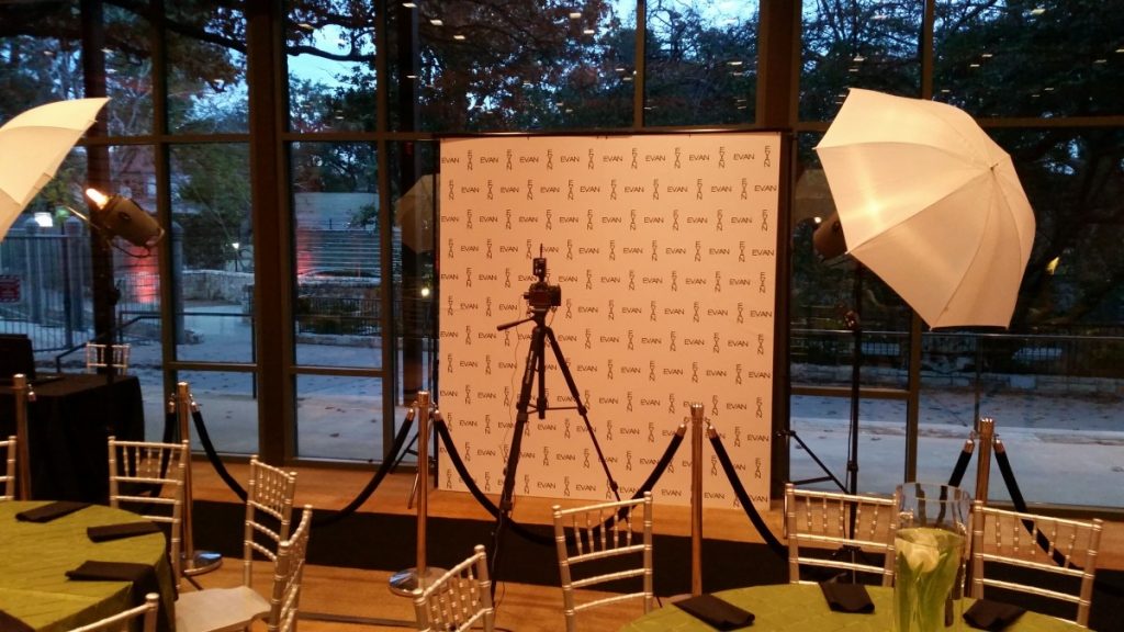 Step &amp; Repeat Photos - On-Site Entertainment