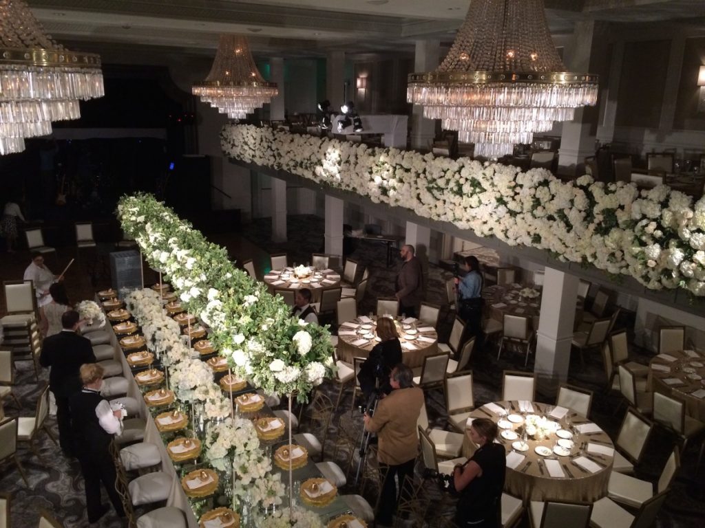 Table Setting Pinspotting