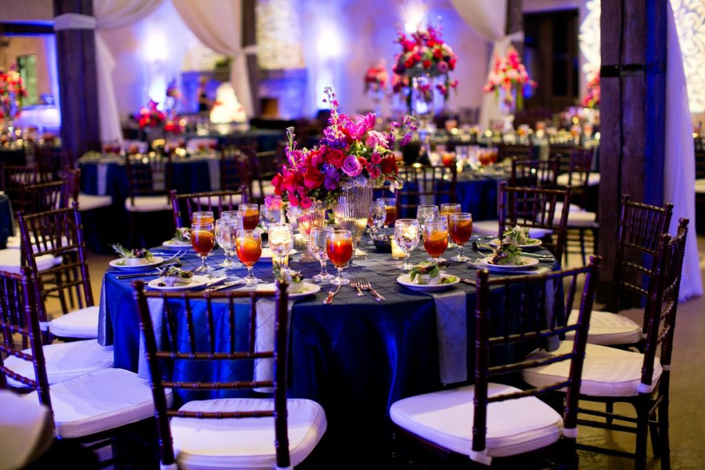 Navy Pintuck Tablecloth Linens with Silver Pintuck Napkins