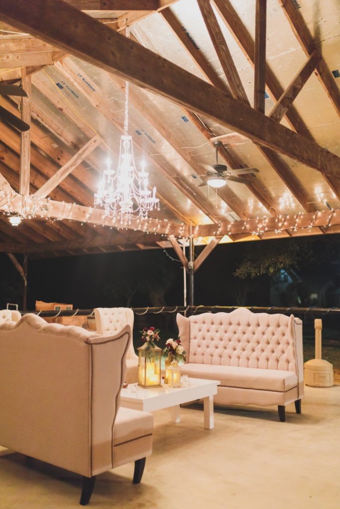 Natural Linen Lounge