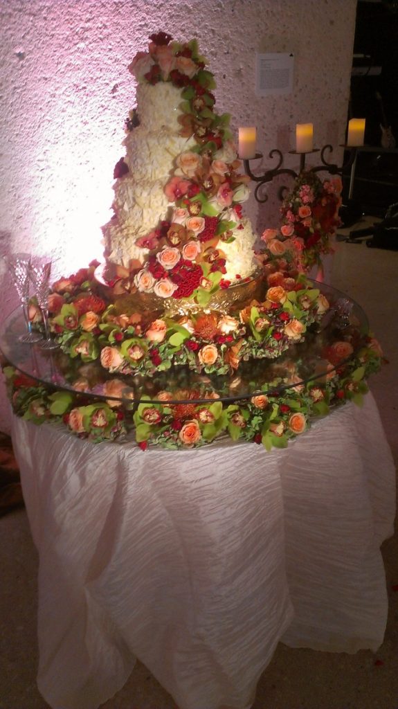 Custom Tables - Glass Top Cake Table with Pinspotting
